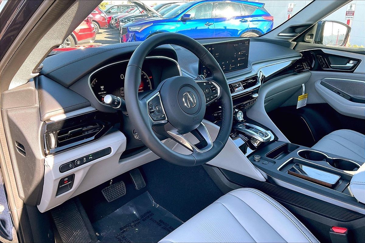 2026 Acura MDX Technology photo 3