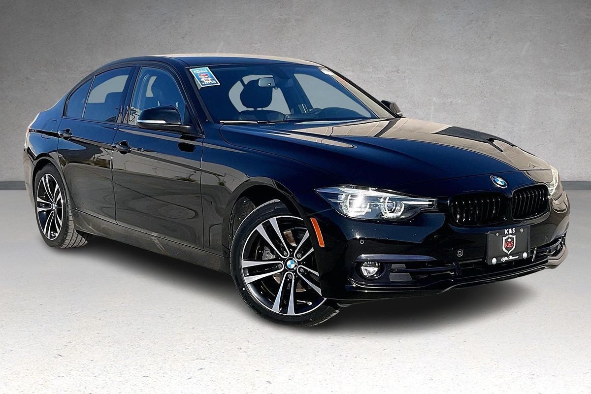 2018 Bmw 330i 3-Series photo 2