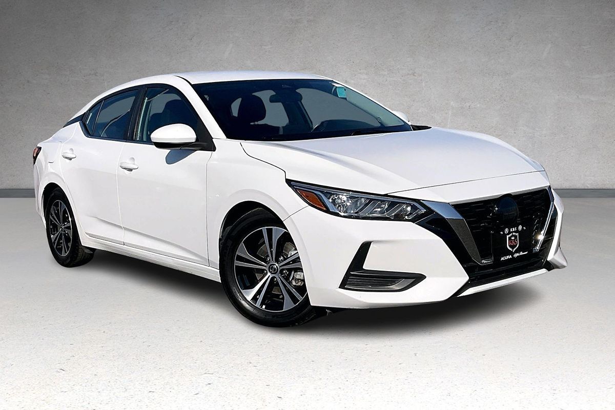 2022 Nissan Sentra SV photo 2