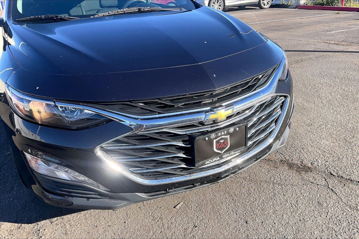 2023 Chevrolet Malibu 1LT photo 4