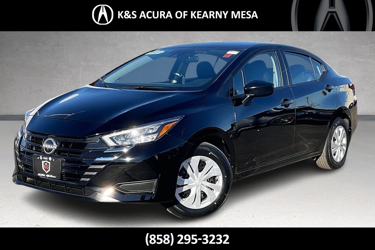 2025 Nissan Versa S FWD