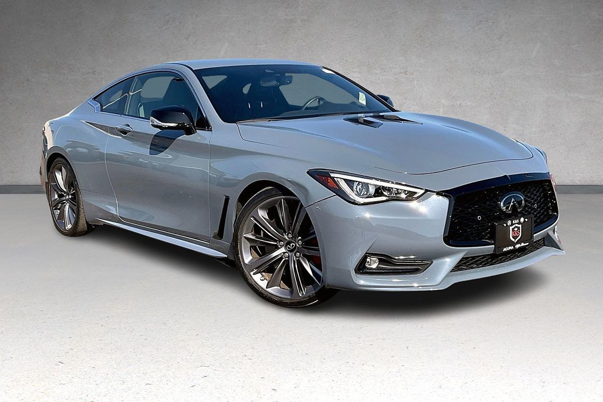 2022 Infiniti Q60 Red Sport 400 photo 2