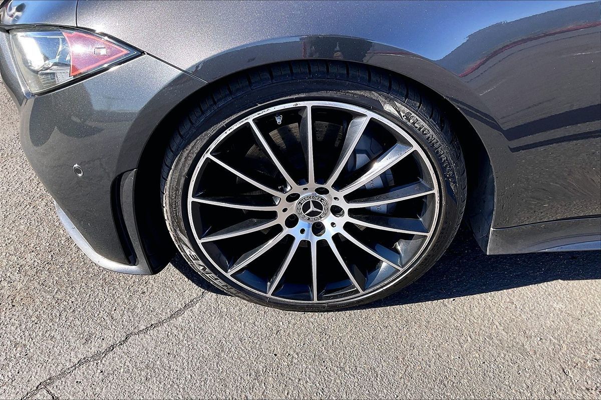 2021 Mercedes Benz CLS 450 photo 4