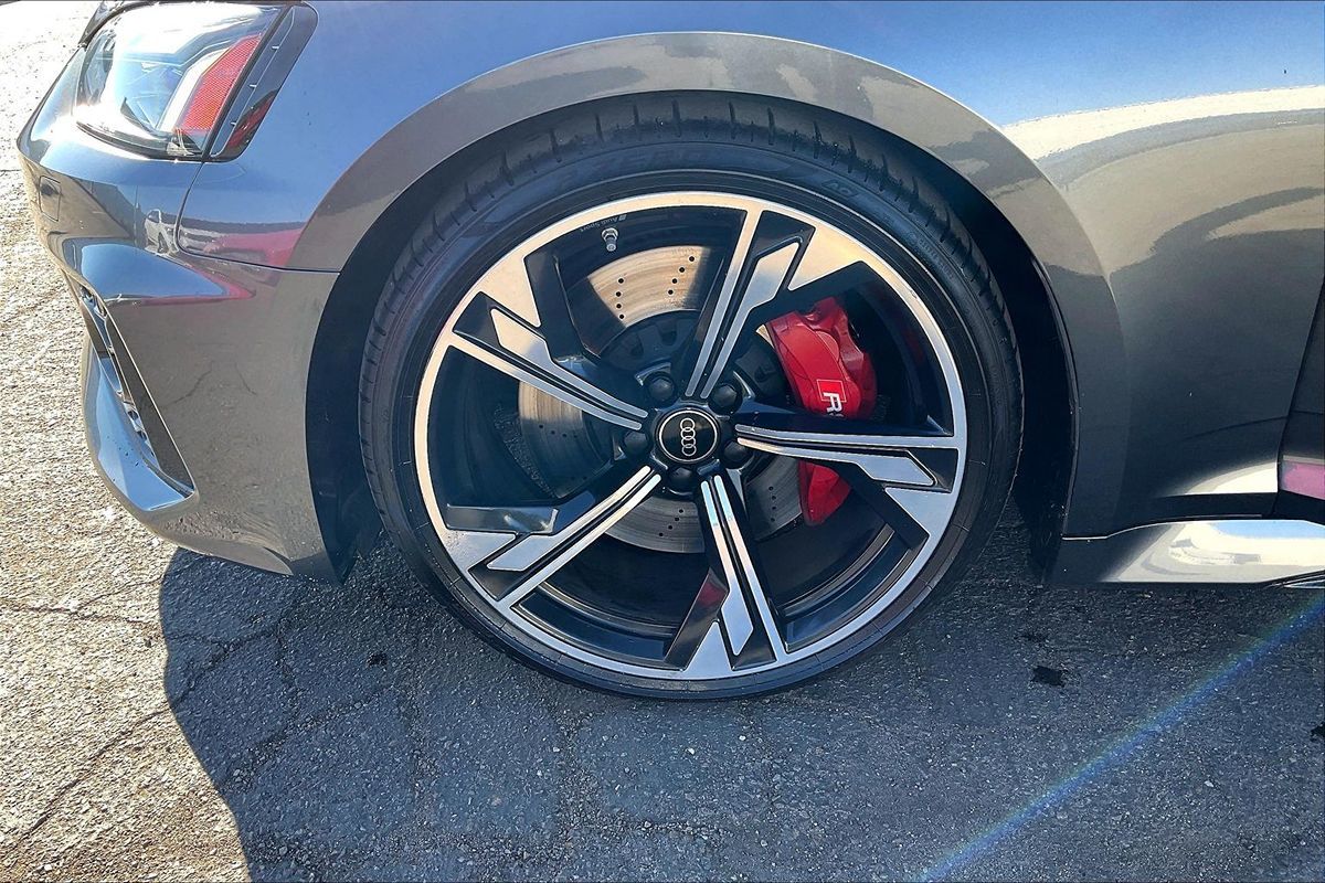 2021 Audi RS 5 photo 4