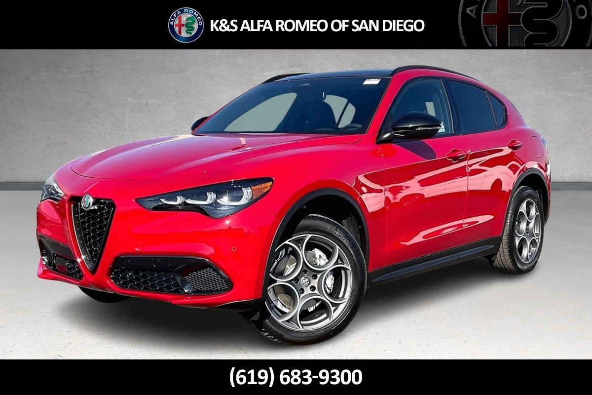2025 Alfa Romeo Stelvio