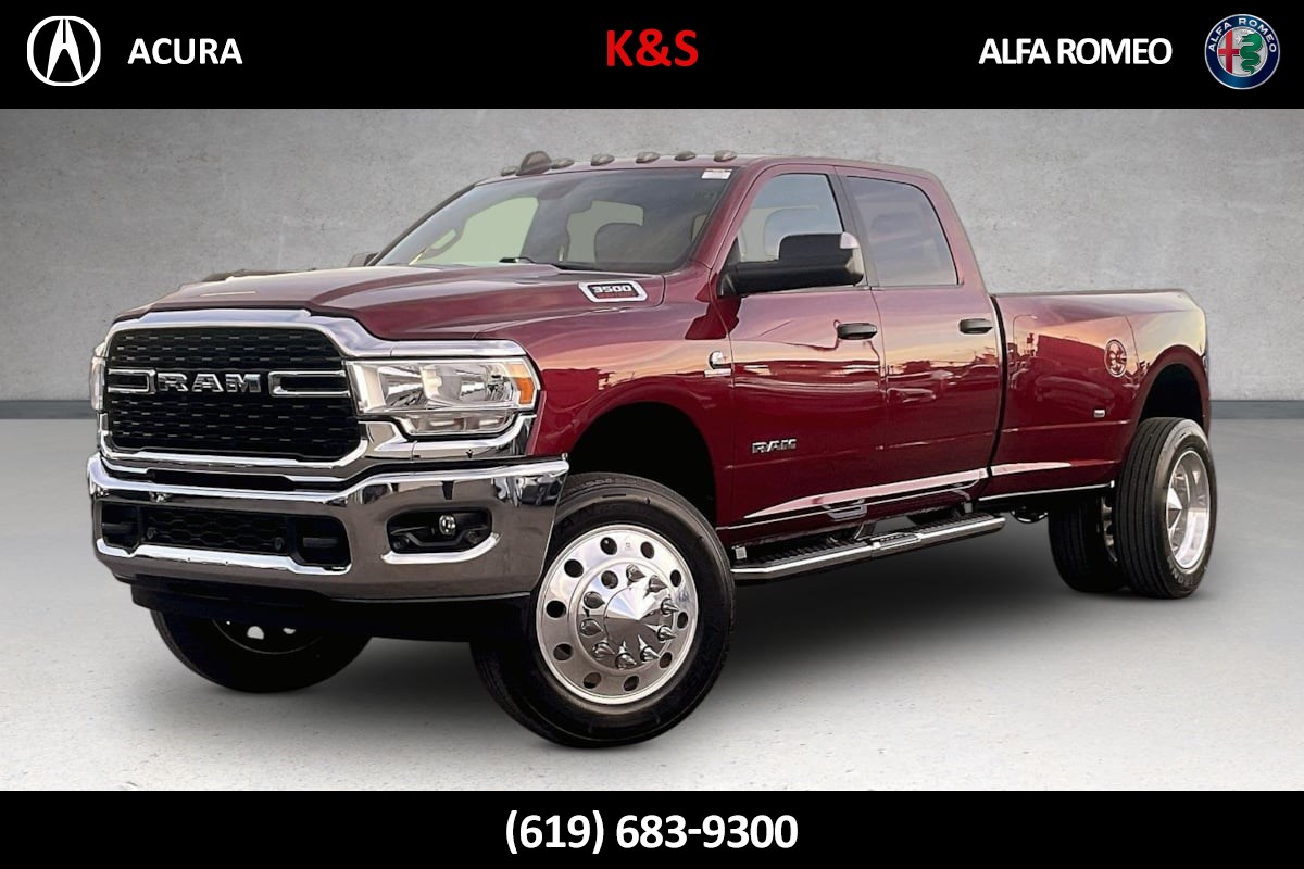 2022 RAM 3500 Big Horn Crew Cab LB DRW 4WD