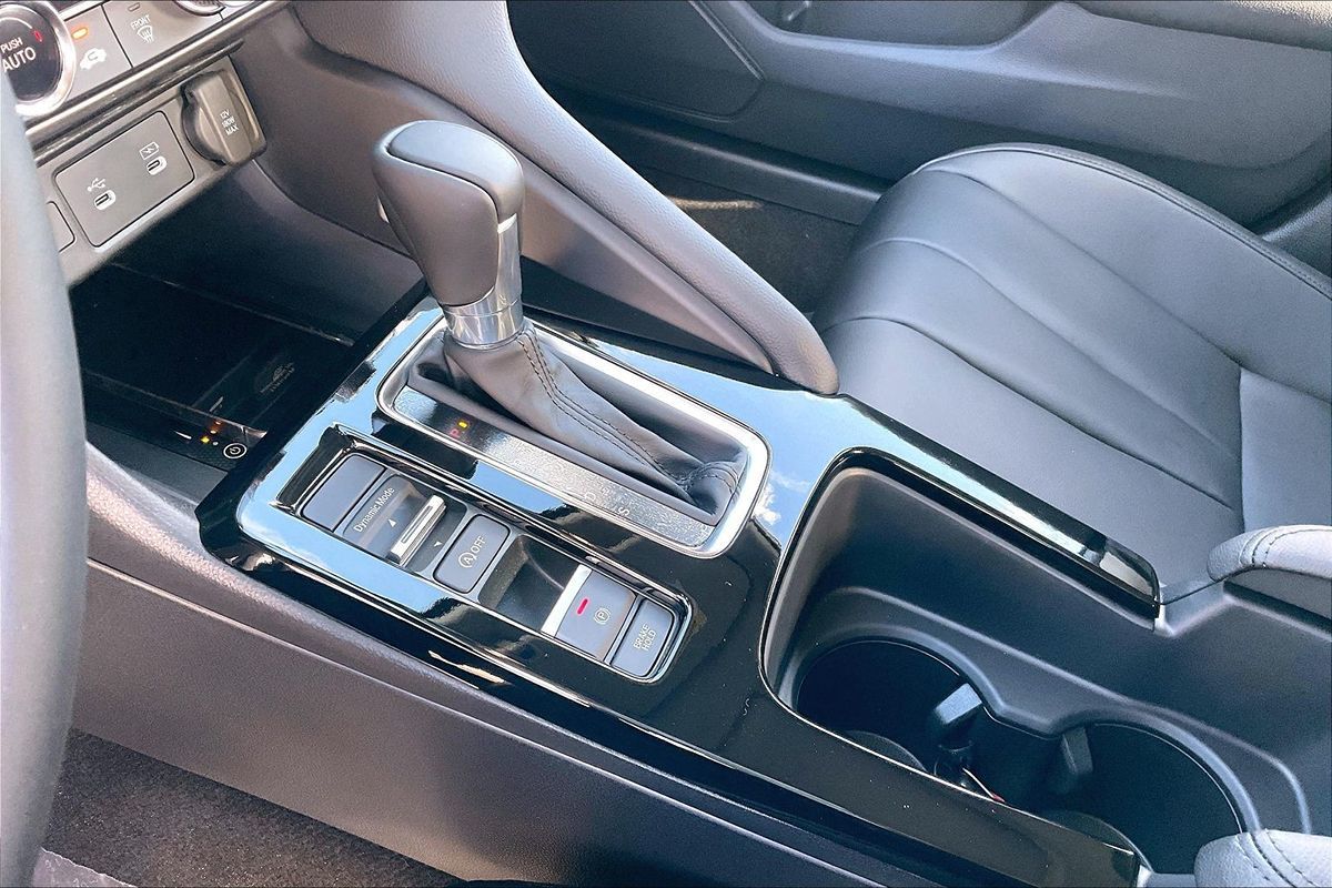 2026 Acura Integra Base - Photo 8