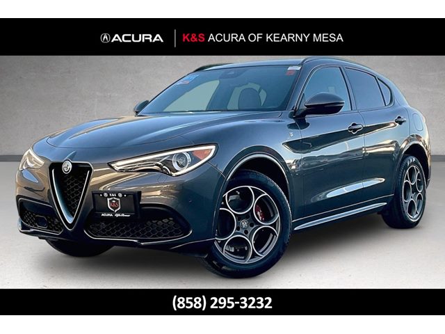 2022 Alfa Romeo Stelvio Ti AWD