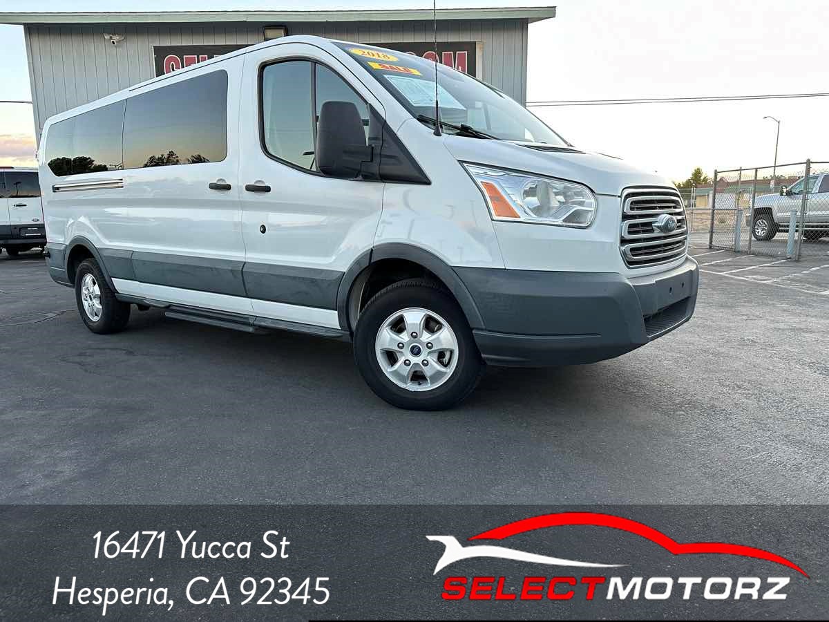 2018 Ford Transit Passenger Wagon XLT