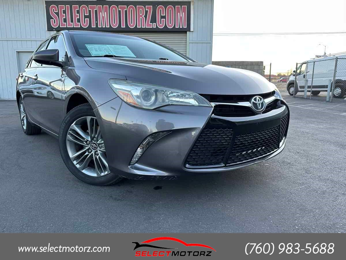 2017 Toyota Camry SE