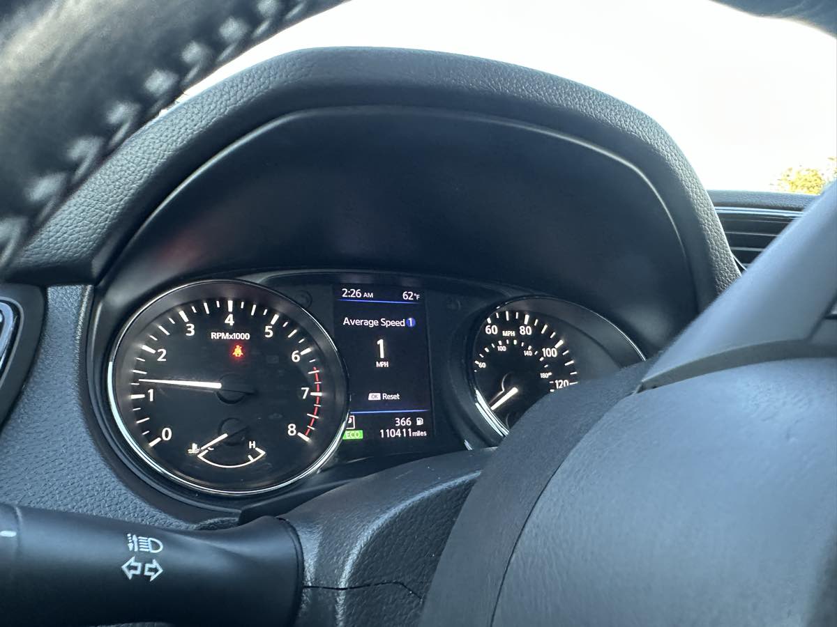 2020 Nissan Rogue SV - Photo 8