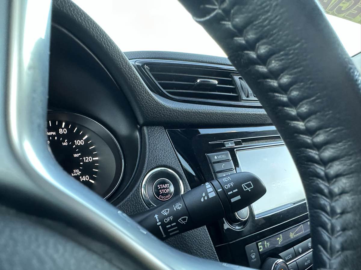 2020 Nissan Rogue SV - Photo 9