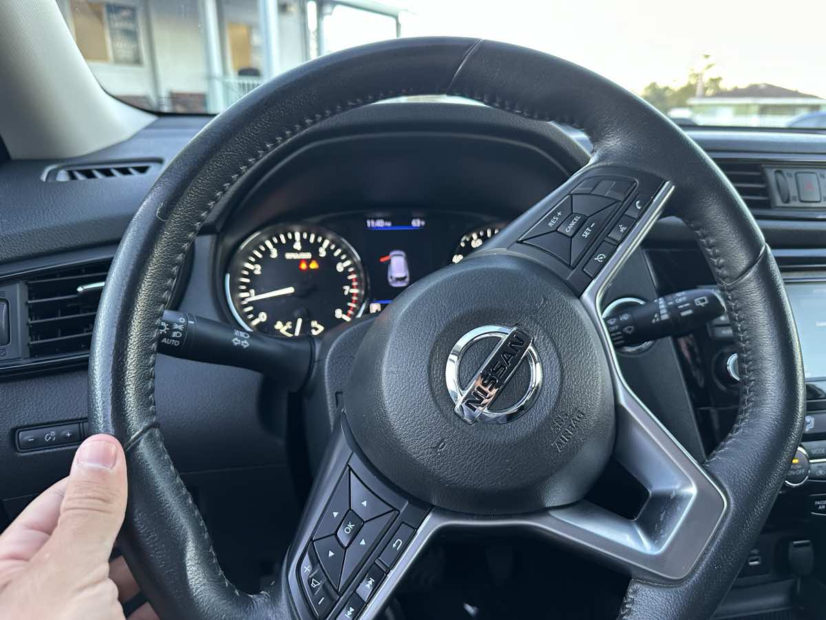 2020 Nissan Rogue SV - Photo 7