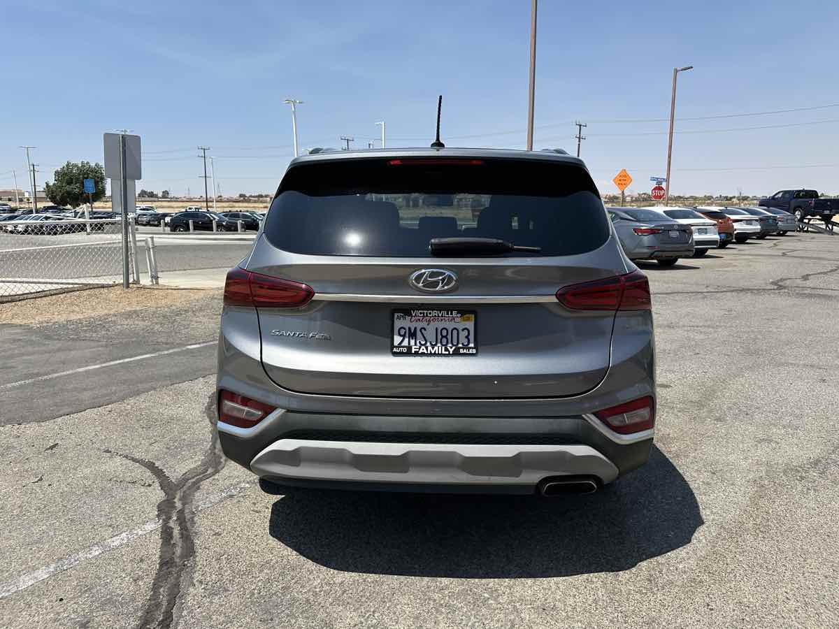 2019 Hyundai Santa Fe SE - Photo 6