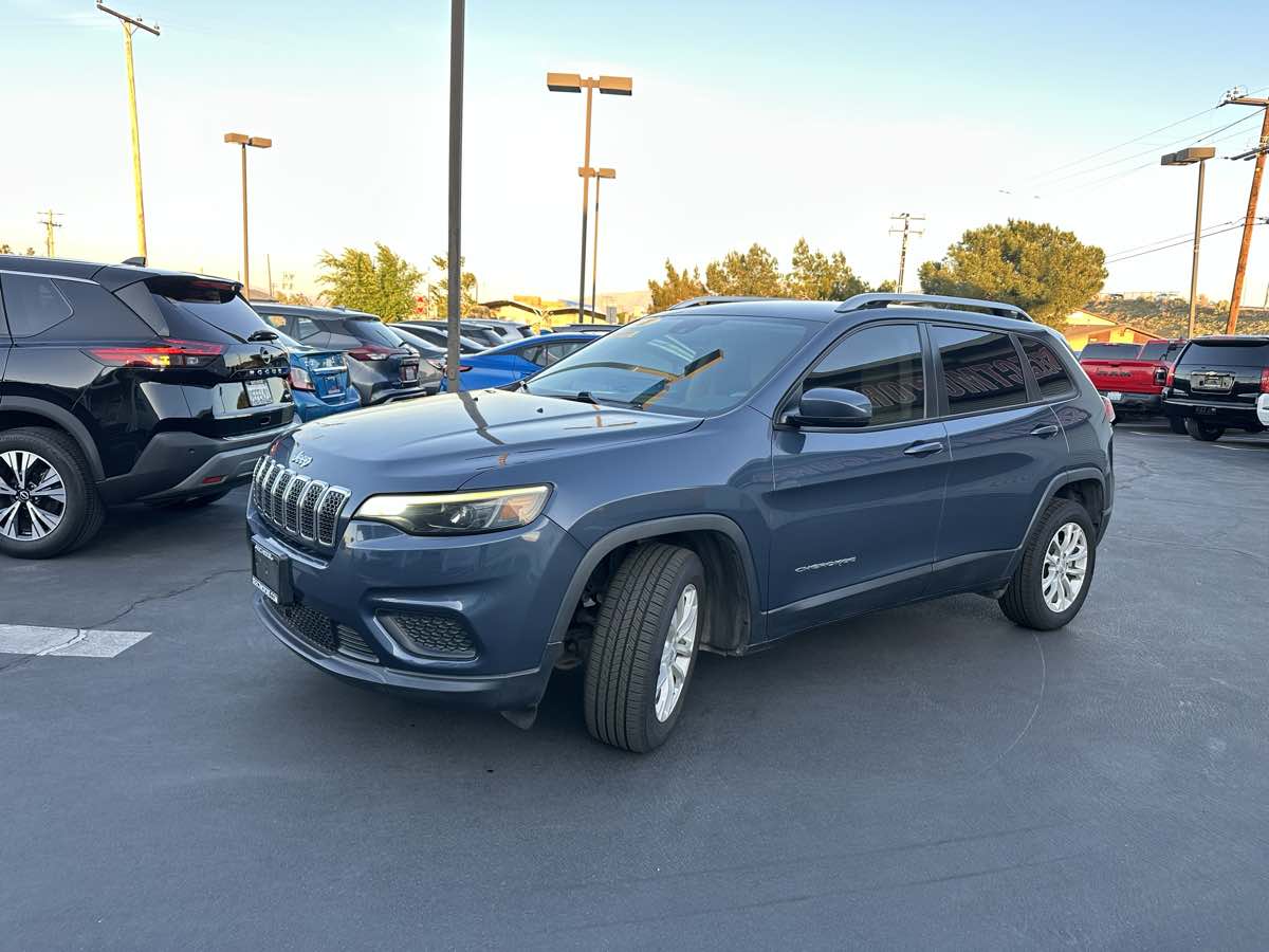 Vehicle Image 2