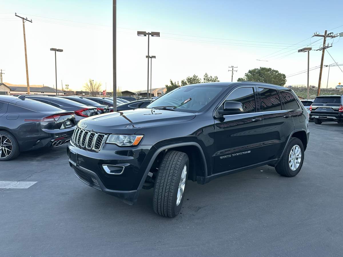 2022 Jeep Grand Cherokee WK Laredo E - Photo 2