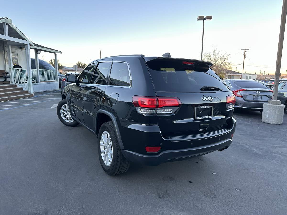 2022 Jeep Grand Cherokee WK Laredo E - Photo 3