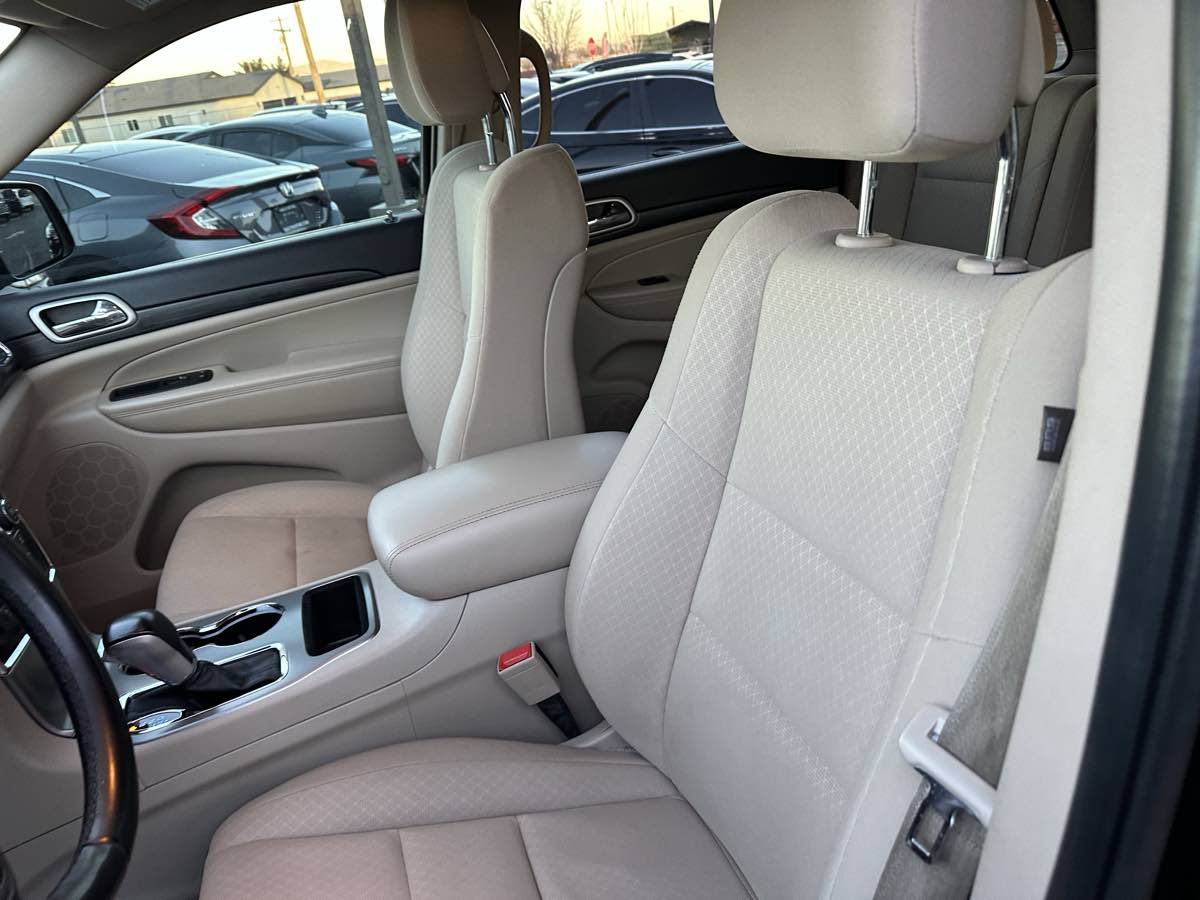 2022 Jeep Grand Cherokee WK Laredo E - Photo 13
