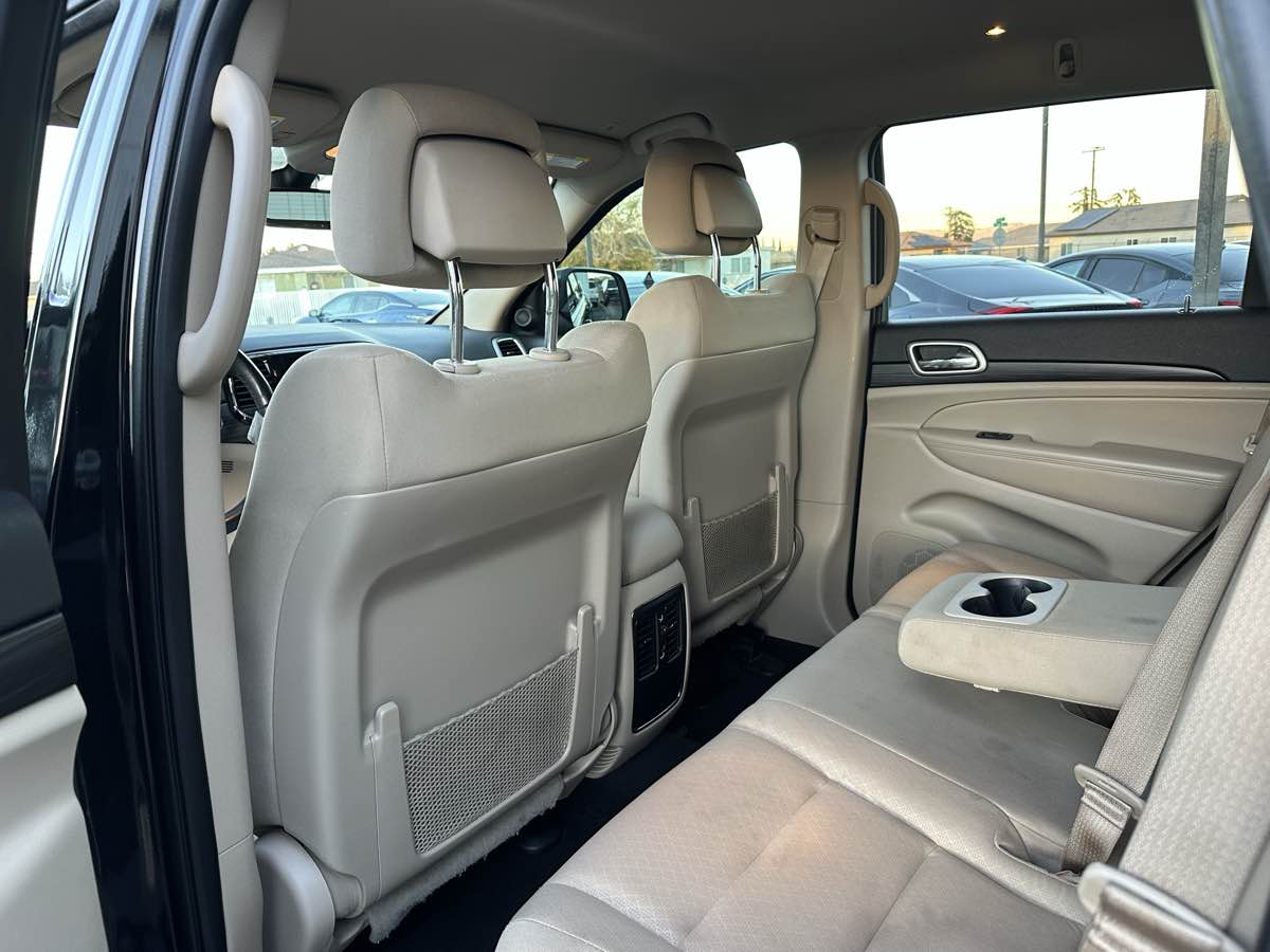 2022 Jeep Grand Cherokee WK Laredo E - Photo 14