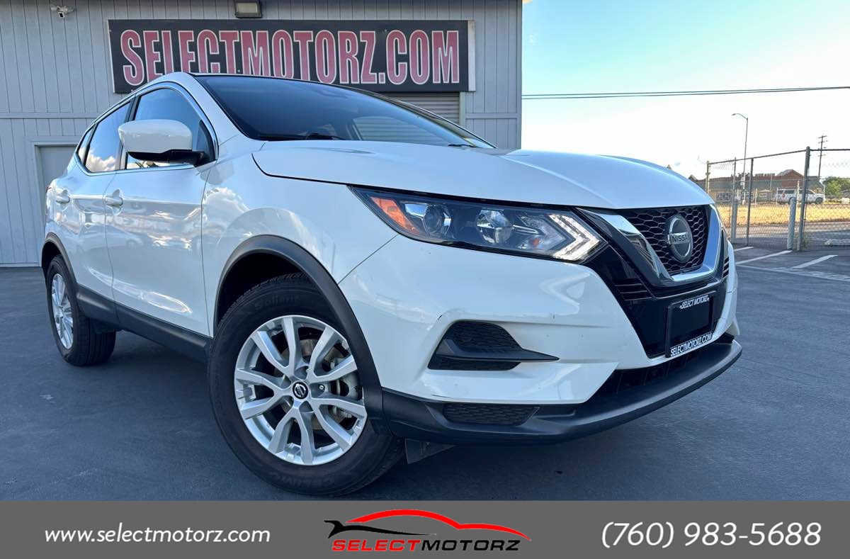 2022 Nissan Rogue Sport S AWD's photo