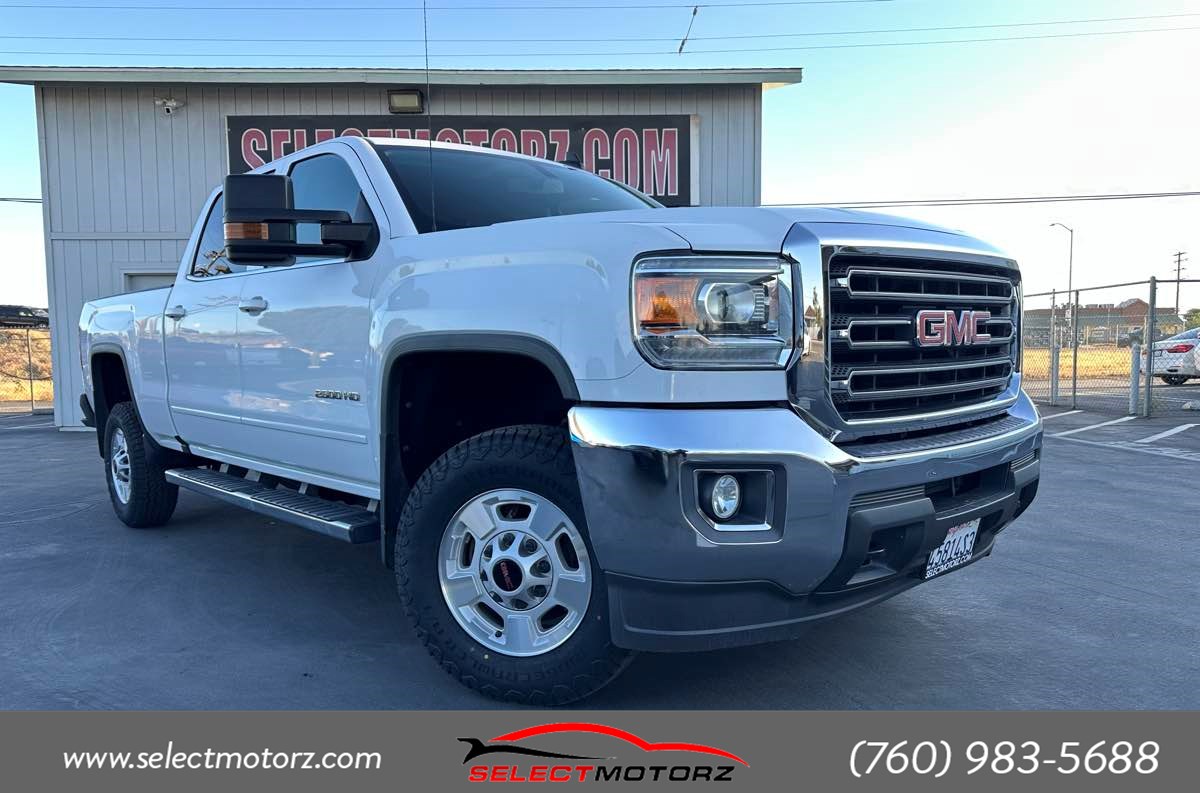 2017 GMC Sierra 2WD Crew Cab Standard Box SLE's photo
