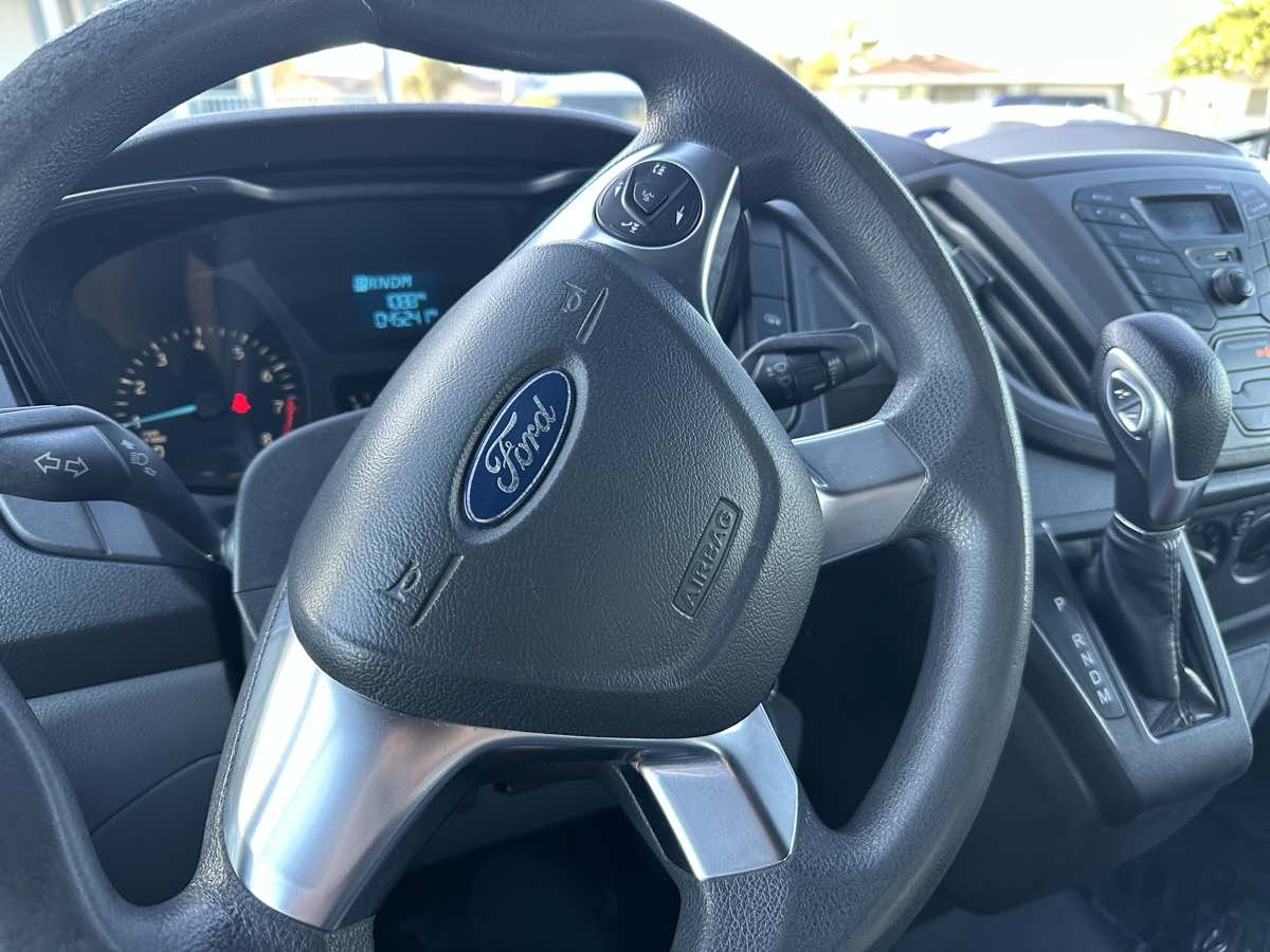 2019 Ford Transit Van Base - Photo 7