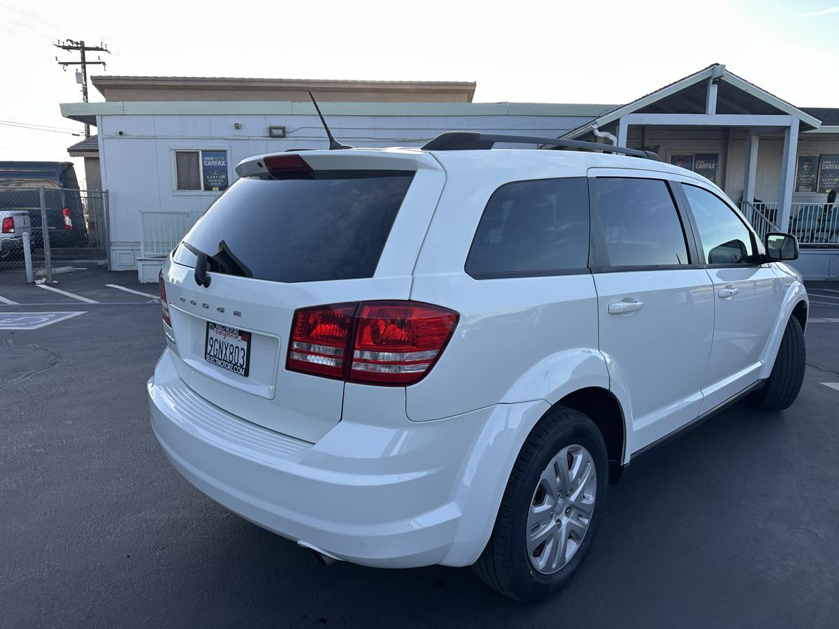 2017 Dodge Journey SE - Photo 15