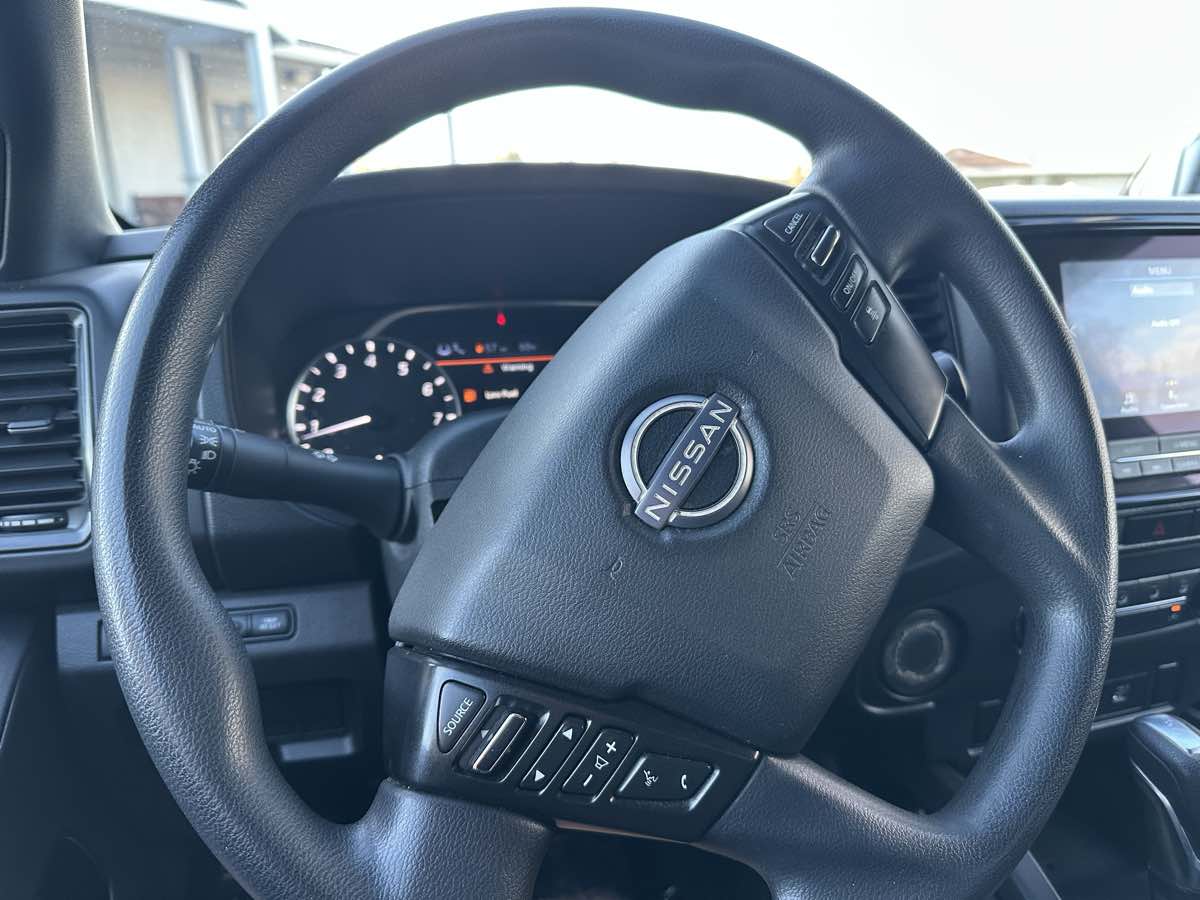 2023 Nissan Frontier SV - Photo 7