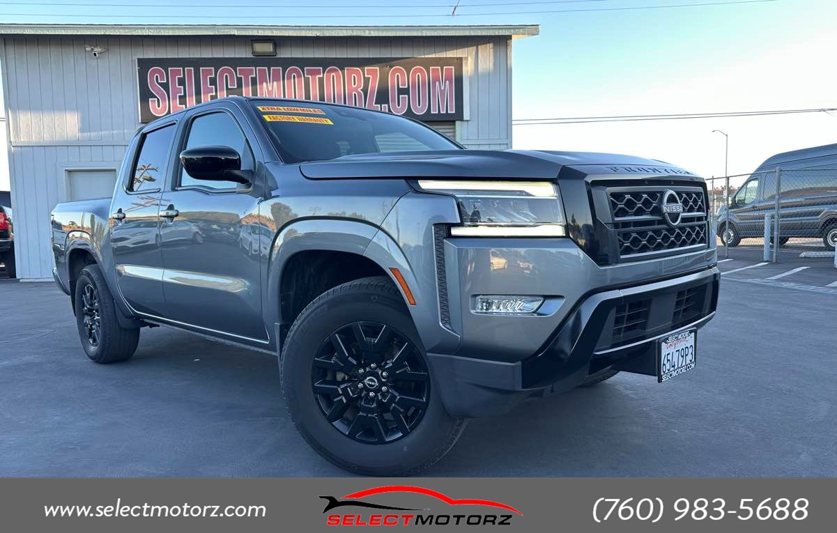 2023 Nissan Frontier SV Crew Cab 4X2 SWB's photo