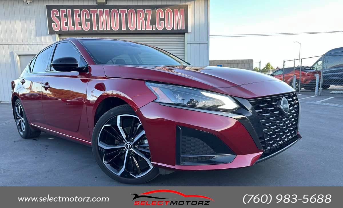 2023 Nissan Altima 2.5 SR's photo