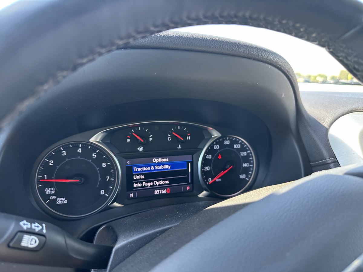 2023 GMC Terrain SLT - Photo 8
