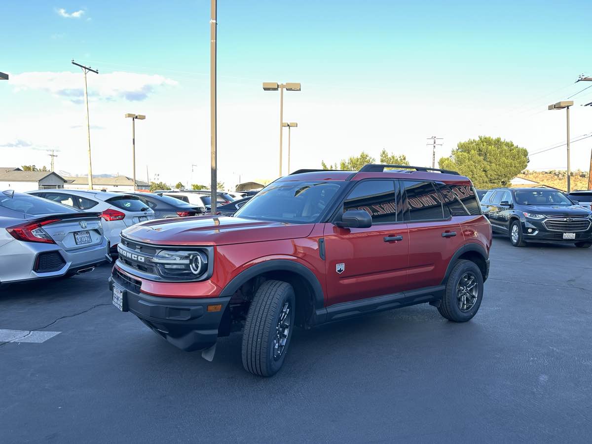 Vehicle Image 2