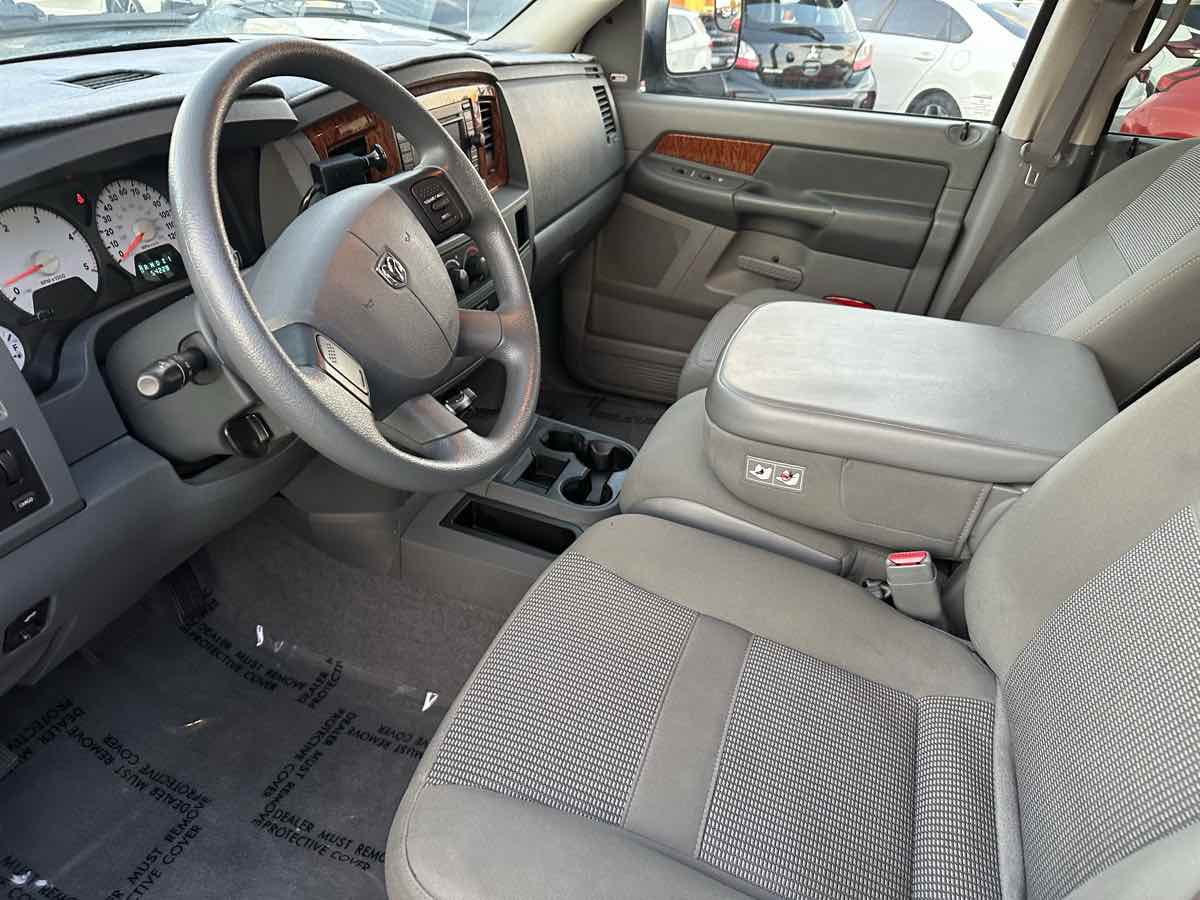 Dodge Ram photo 18