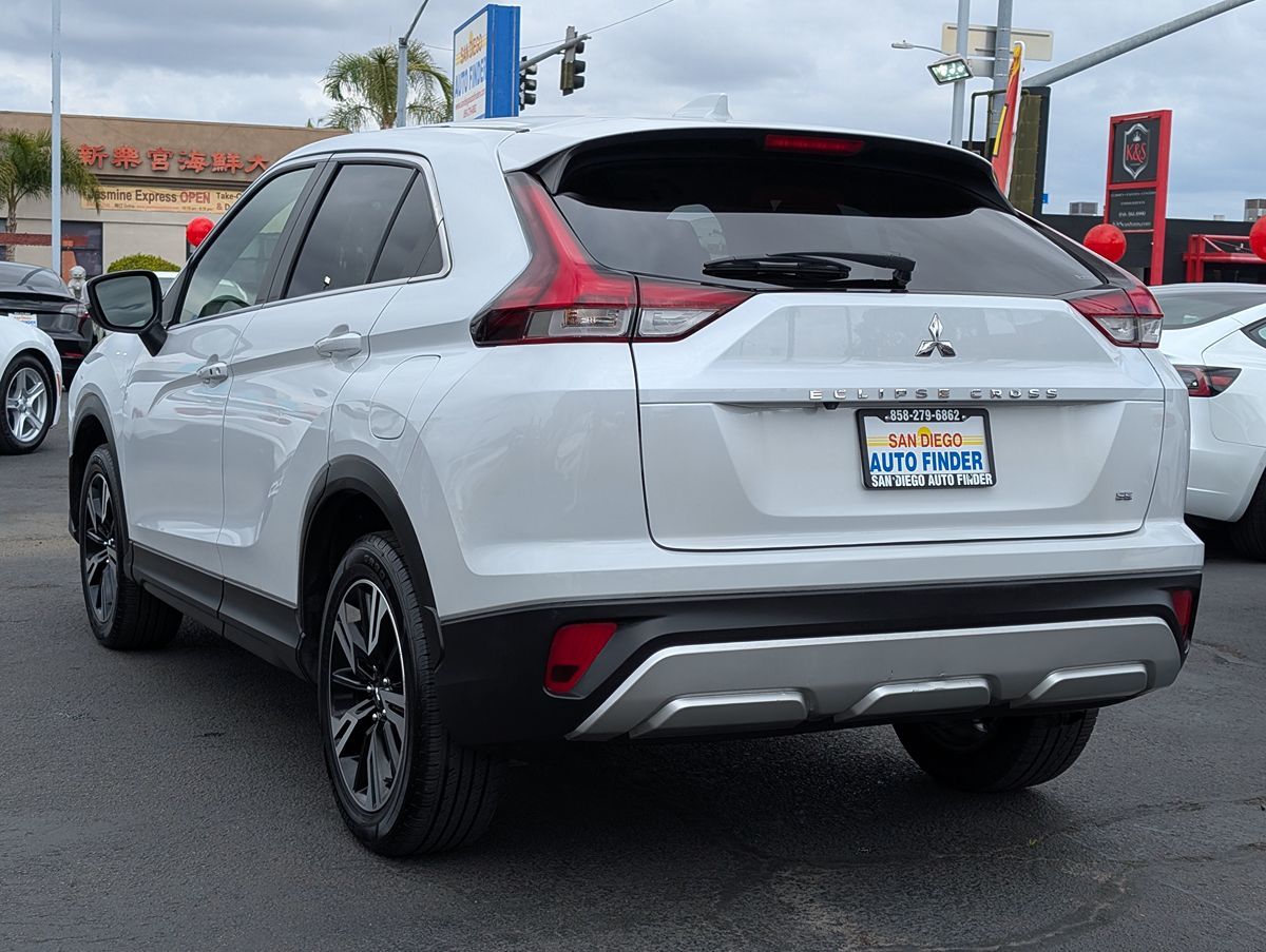 2023 Mitsubishi Eclipse Cross SE photo 9