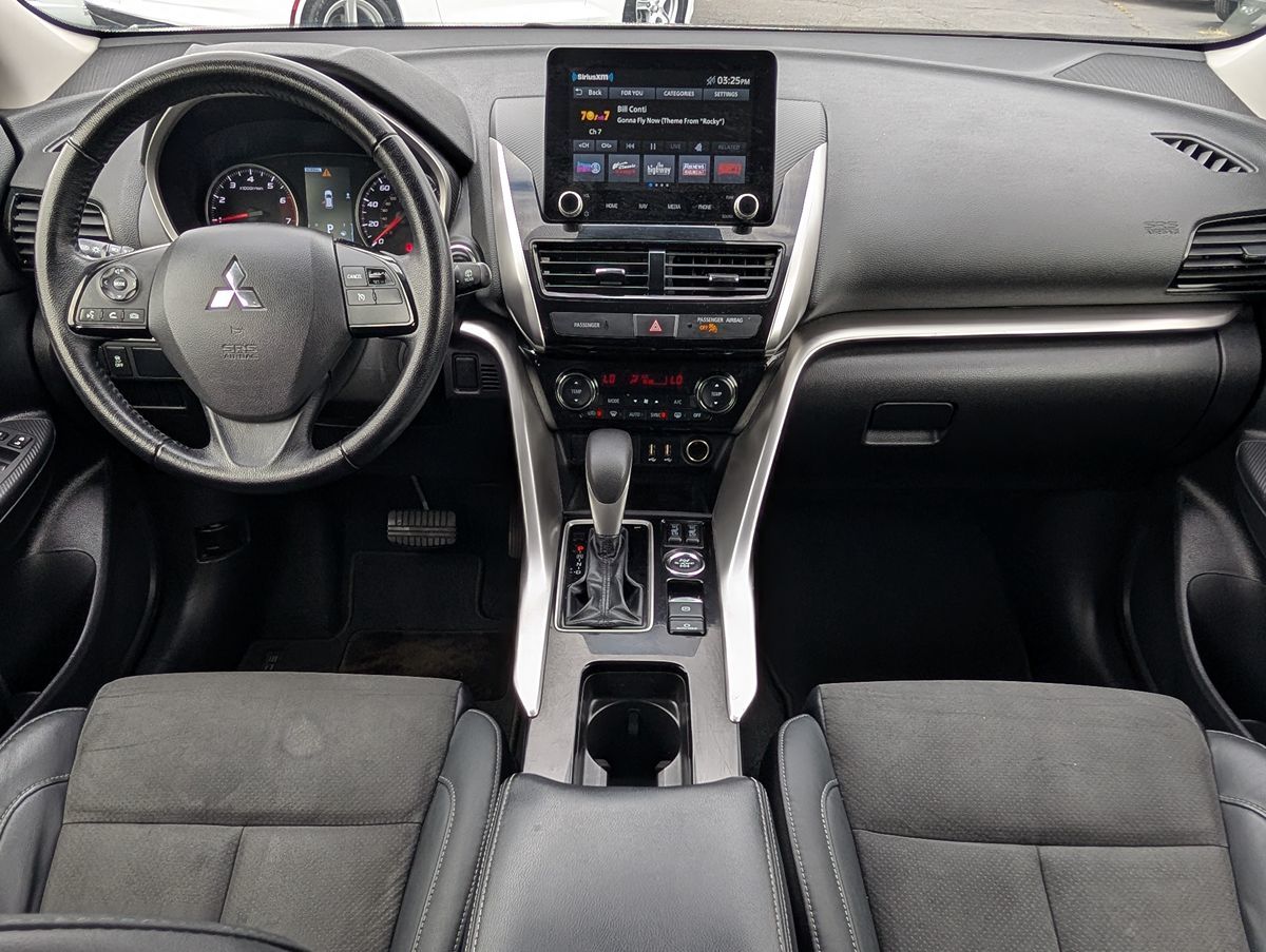 2023 Mitsubishi Eclipse Cross SE photo 20