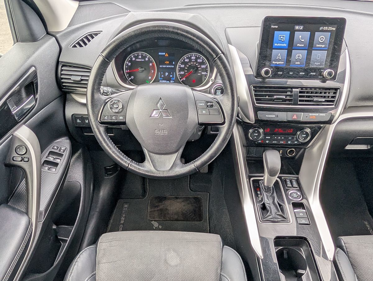2023 Mitsubishi Eclipse Cross SE photo 21