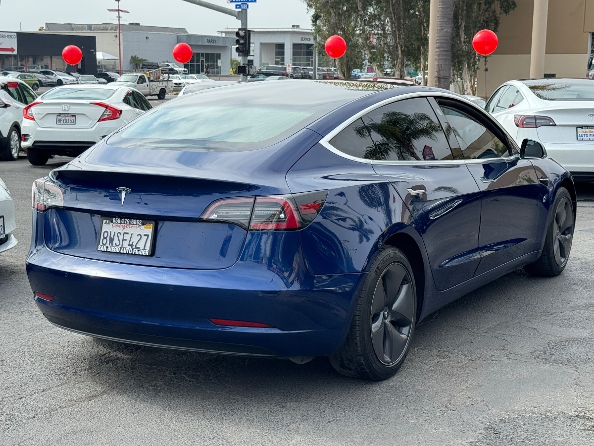 2019 Tesla Model 3 Mid Range photo 9