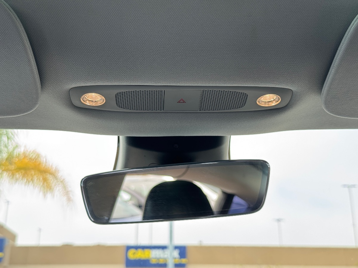 2019 Tesla Model 3 Mid Range photo 24