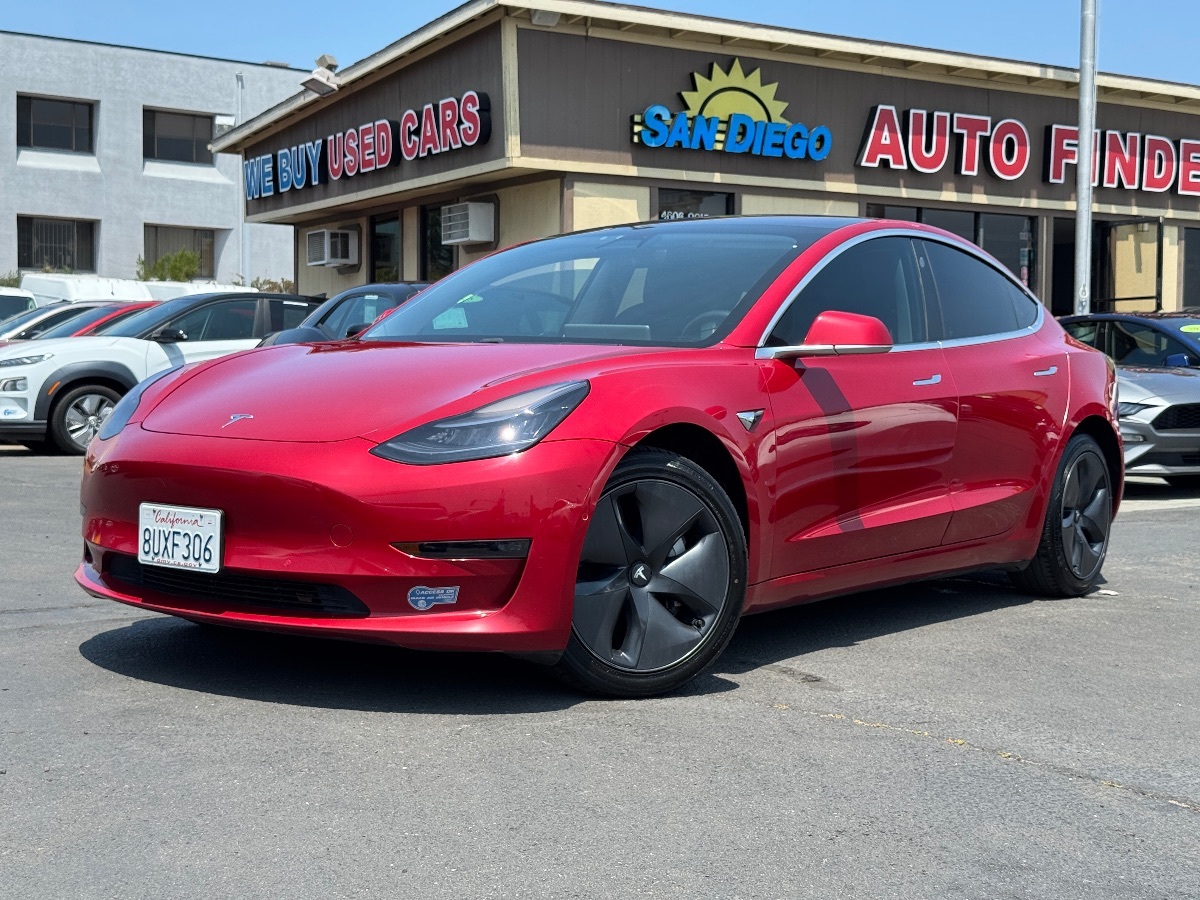 2018 Tesla Model 3 Long Range photo 2