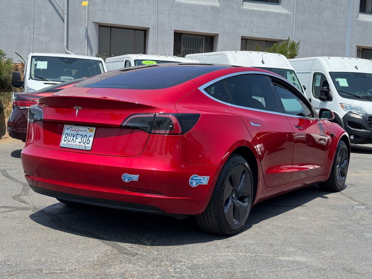 2018 Tesla Model 3 Long Range photo 12
