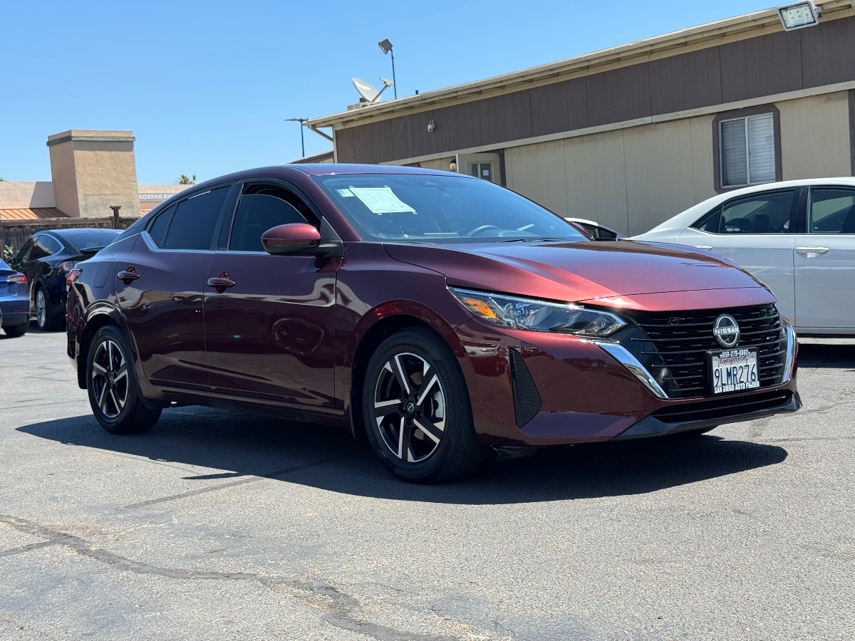 2024 Nissan Sentra SV photo 5