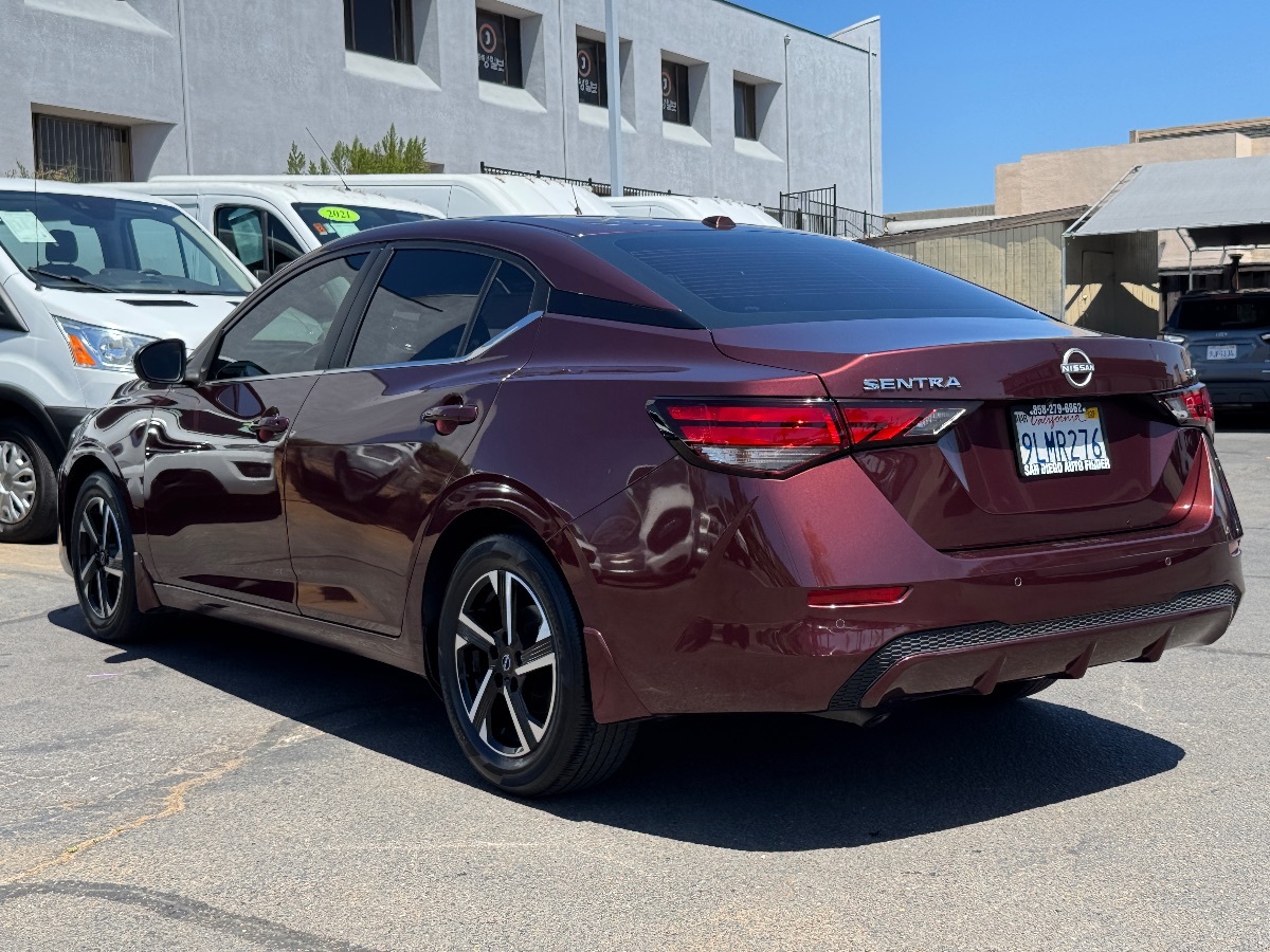 2024 Nissan Sentra SV photo 9
