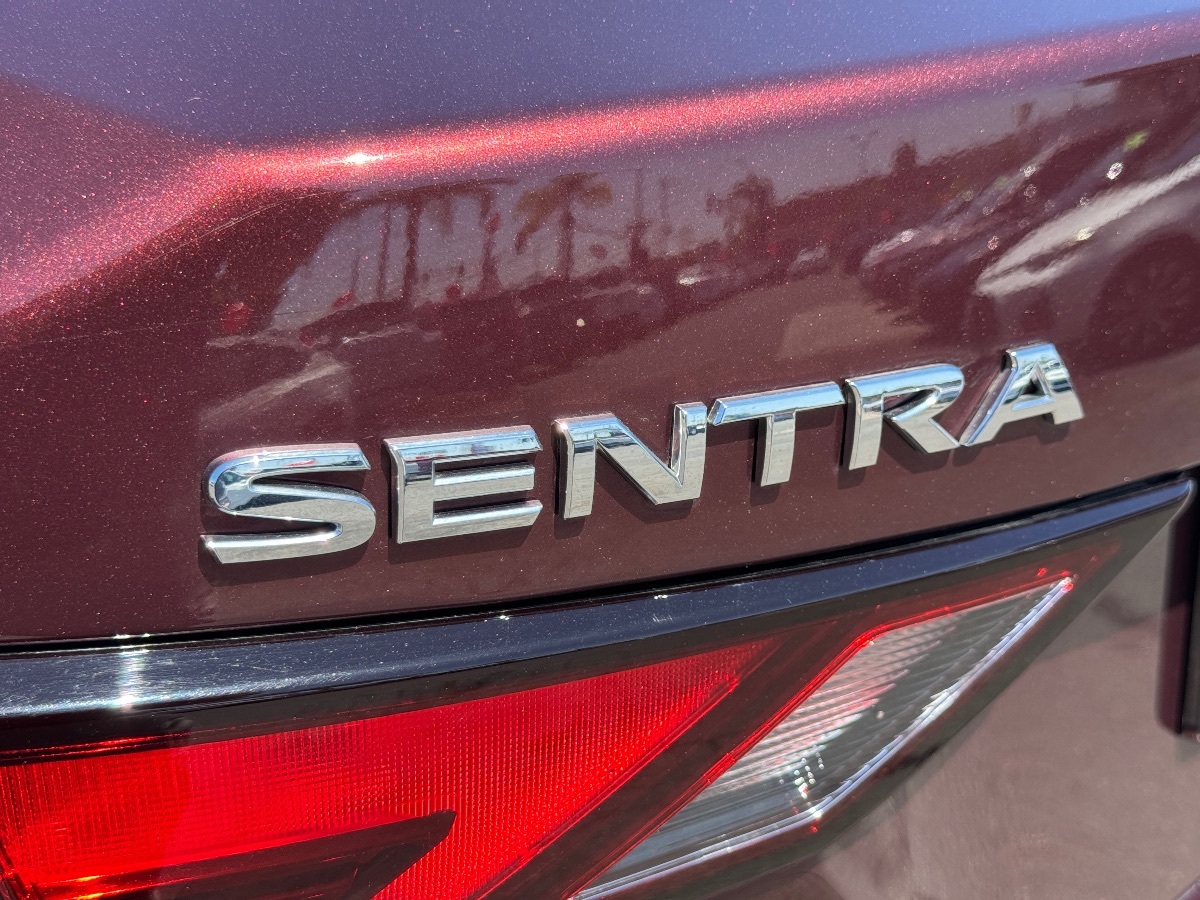 2024 Nissan Sentra SV photo 13