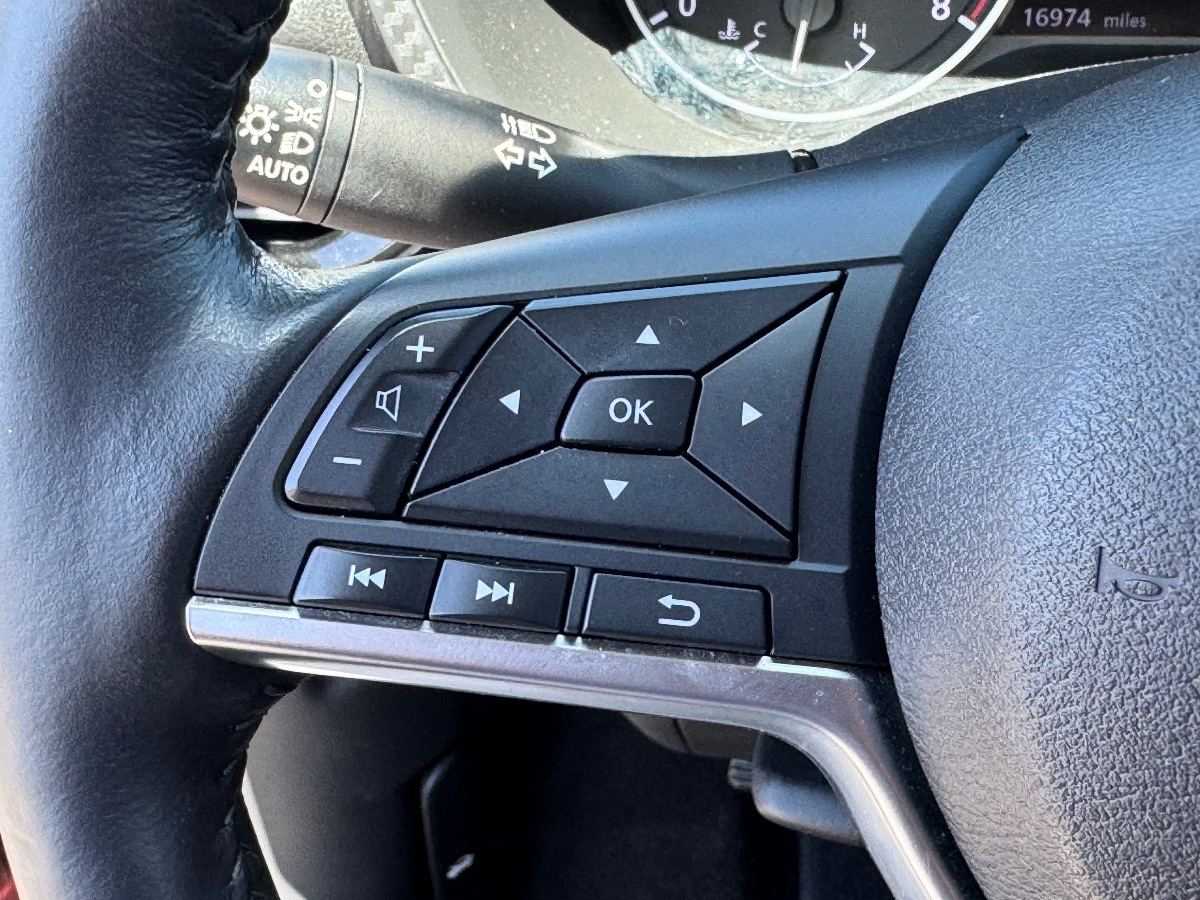 2024 Nissan Sentra SV photo 35