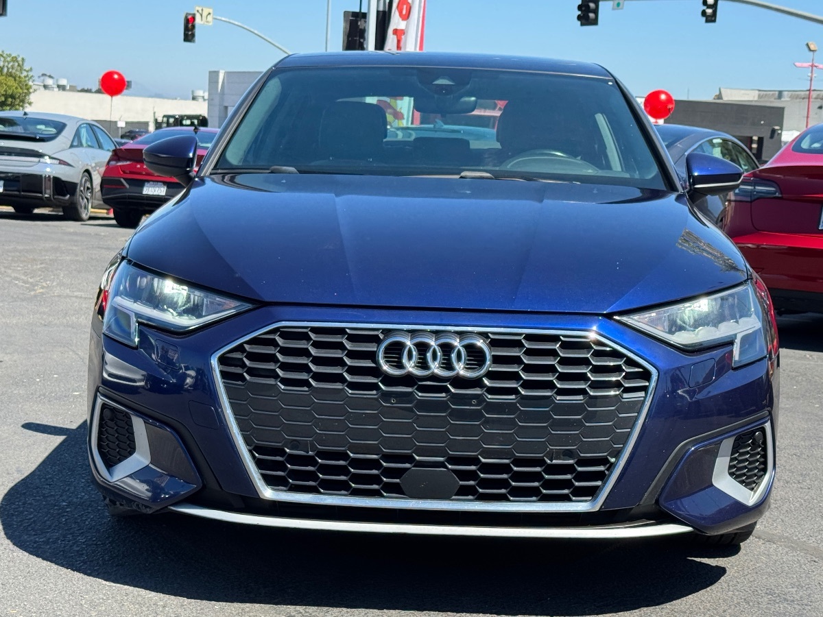 2022 Audi A3 Premium 40 TFSI photo 3