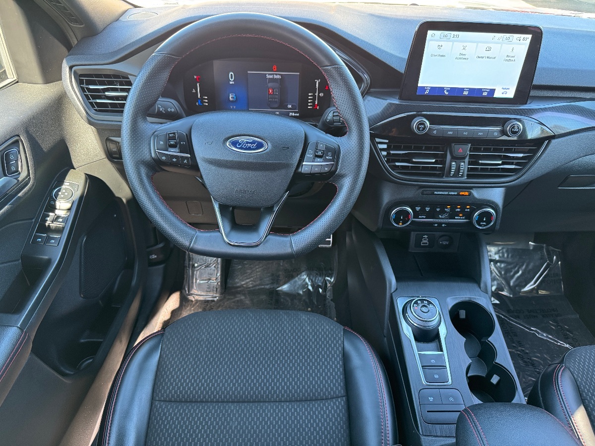2024 Ford Escape ST-Line photo 14