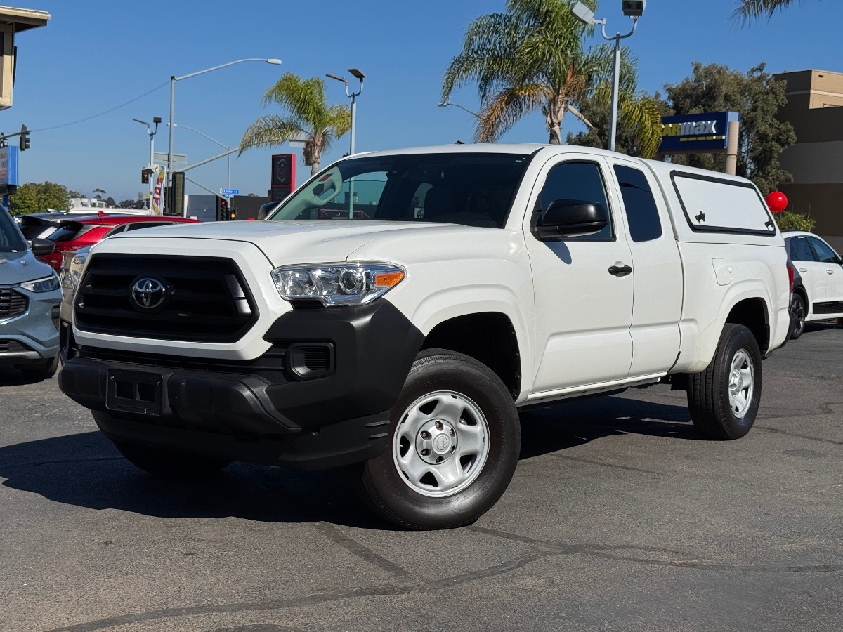 2021 Toyota Tacoma SR - Photo 2