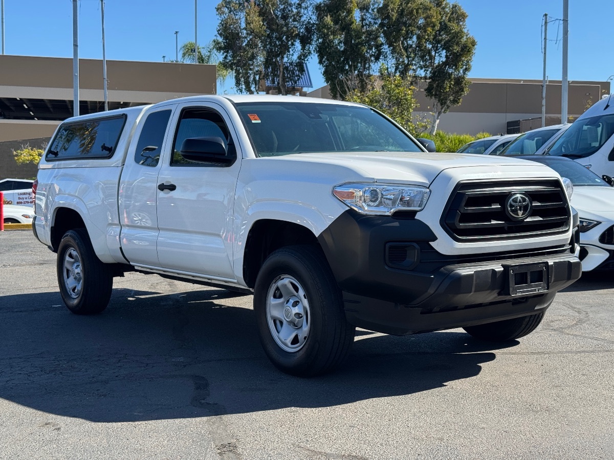 2021 Toyota Tacoma SR Access Cab photo 3