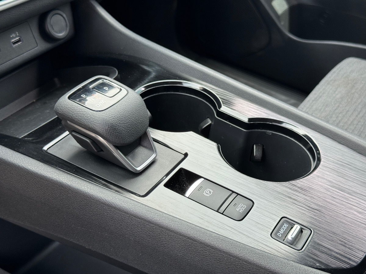 2023 Nissan Rogue SV photo 24