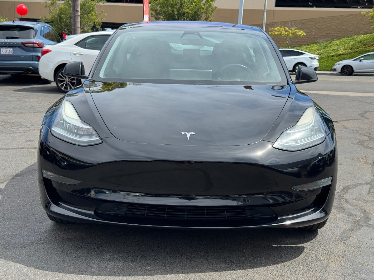 2018 Tesla Model 3 Long Range photo 5